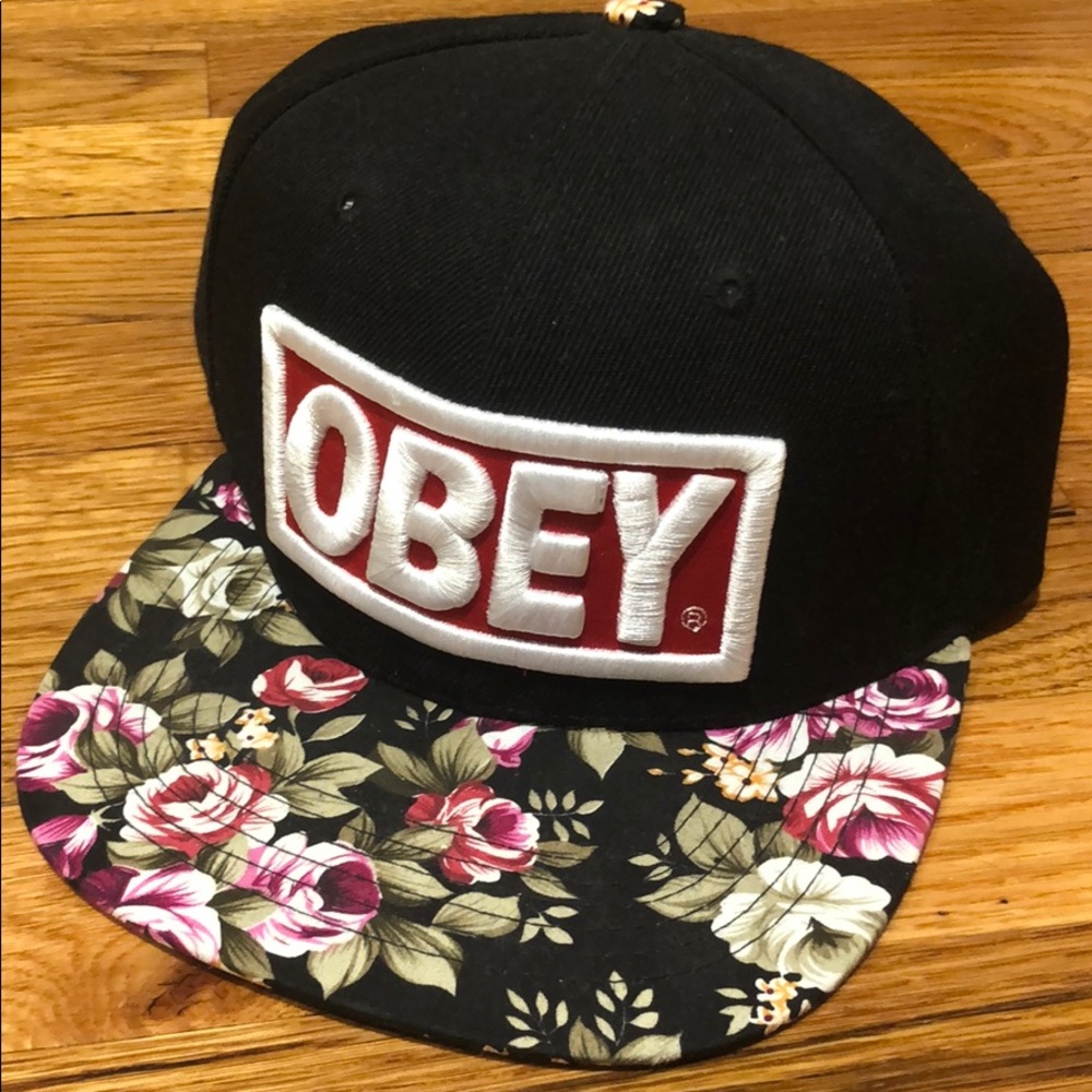snapback obey hat